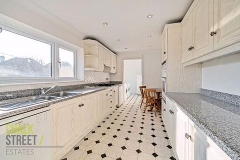 20 Havering Drive, Romford, RM1 4BH