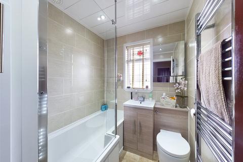 111 Kings Road, Bradford, BD2 1EA