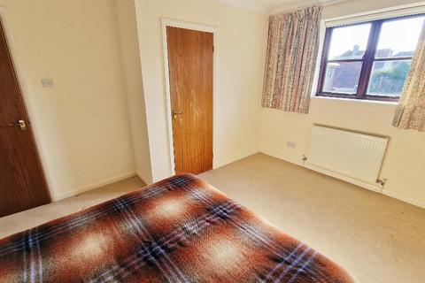 2 bedroom flat for sale, Steyne Road, Bembridge, Isle of Wight, PO35 5XH