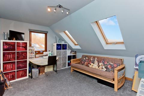 12 Glenisla View, Alyth, Blairgowrie, PH11 8LW
