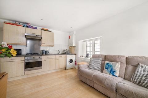 Flat 1, 2 Kent Road, West Wickham, BR4 0JP