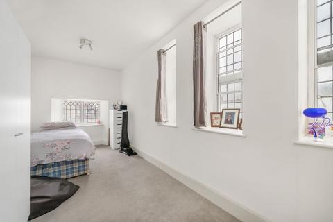 Flat 1, 2 Kent Road, West Wickham, BR4 0JP