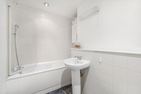 Flat 1, 2 Kent Road, West Wickham, BR4 0JP