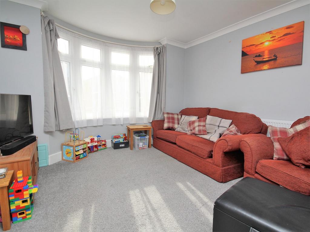 St Marys Road, Poole, BH15 3 bed detached house £450,000