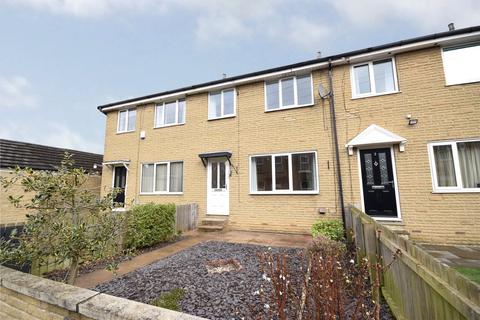 3 bedroom townhouse to rent, Green Terrace, Guiseley, Leeds