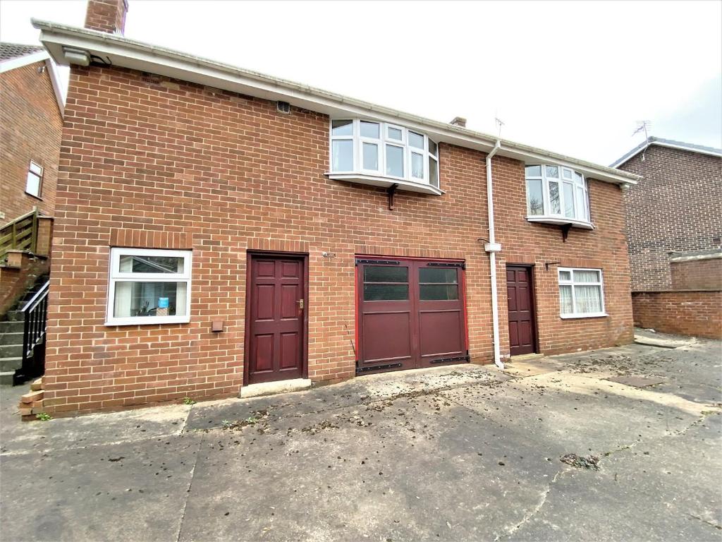 Hague Avenue, Rawmarsh, Rotherham 3 bed detached bungalow £300,000