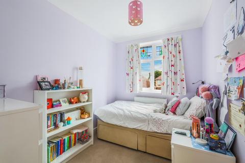 46 Westways, Epsom, KT19 0PQ