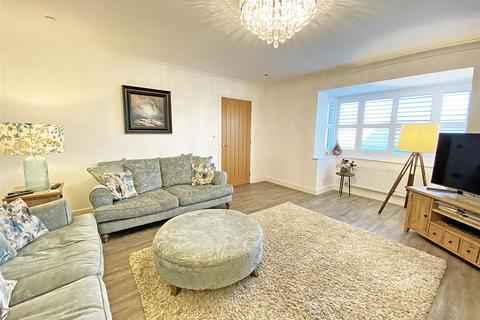 12 Folly Close, Liverpool, L23 8AE