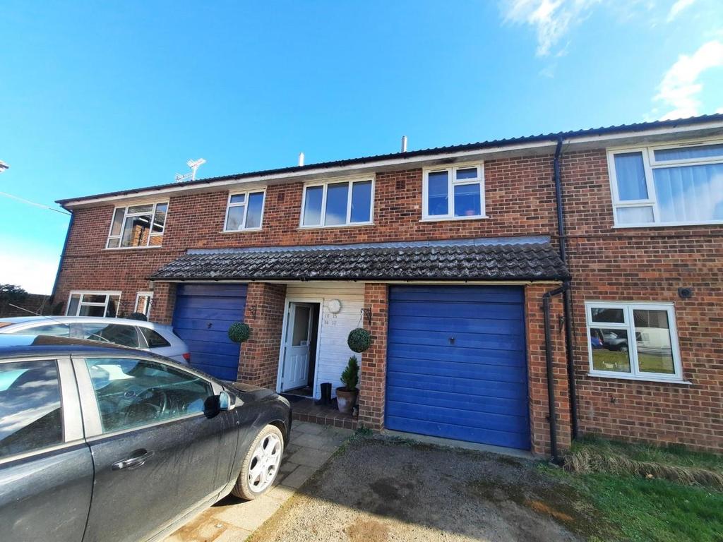 Whitebarns, Furneux Pelham, Buntingford 2 bed £975 pcm (£