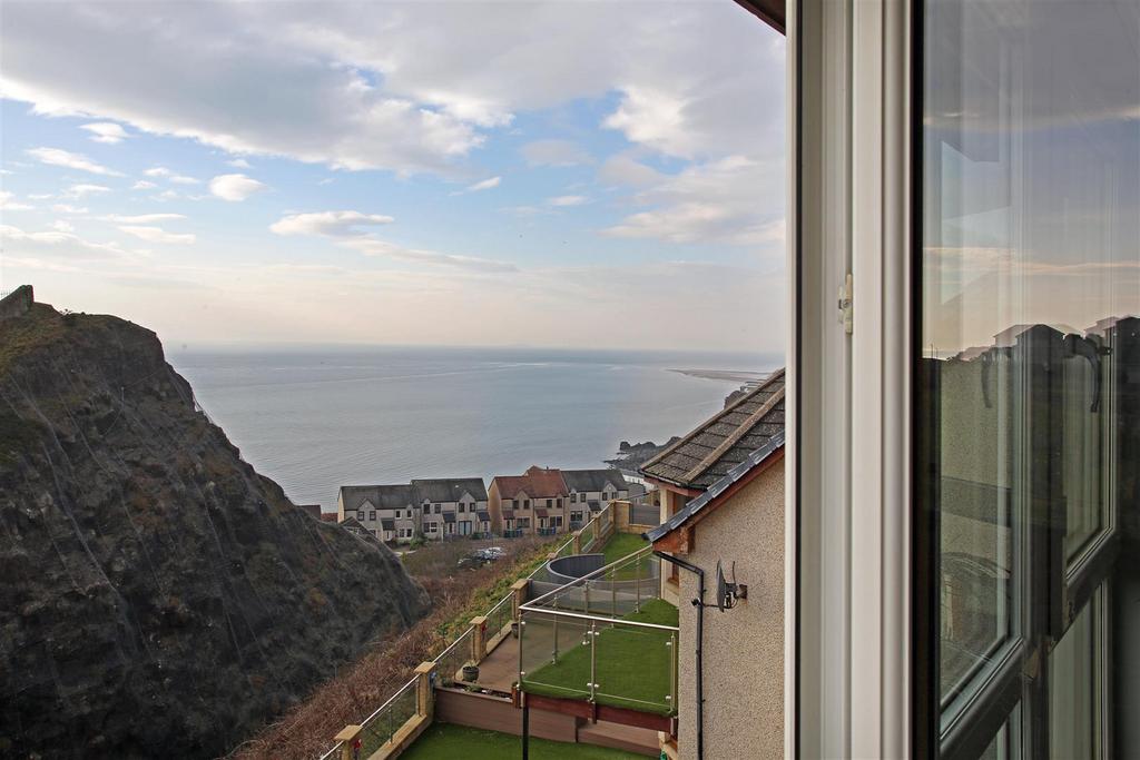 17c Burntisland Road alt 31.JPG