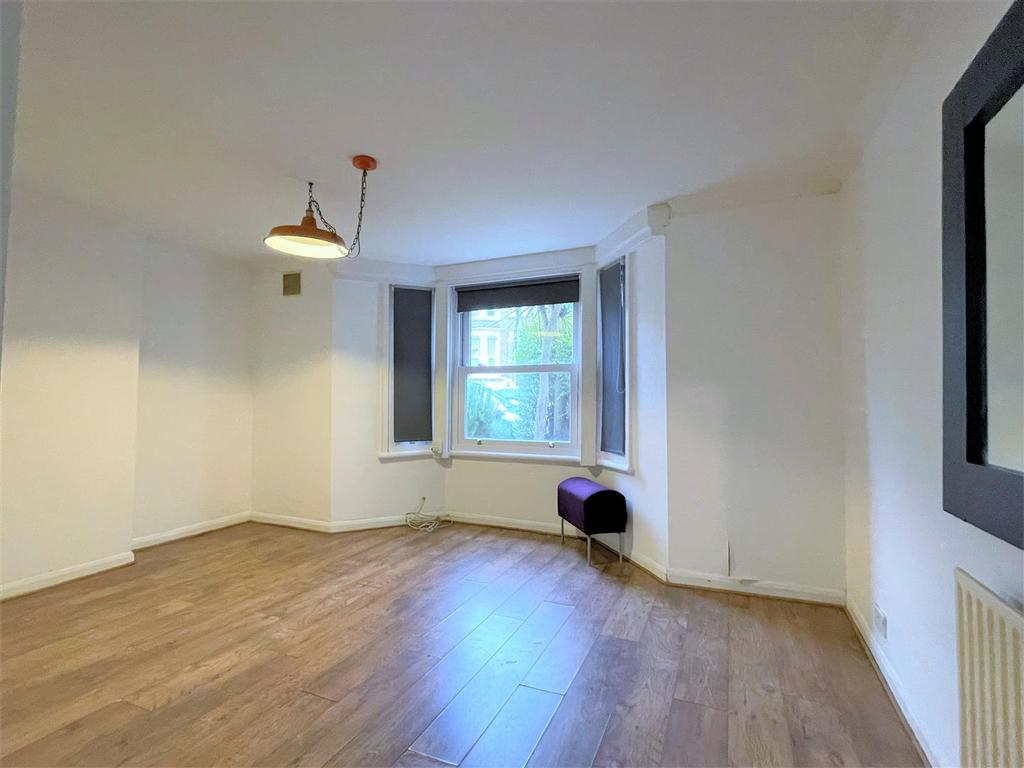 Ryecroft Road, London, SE213 1 bed flat £1,450 pcm (£335 pw)
