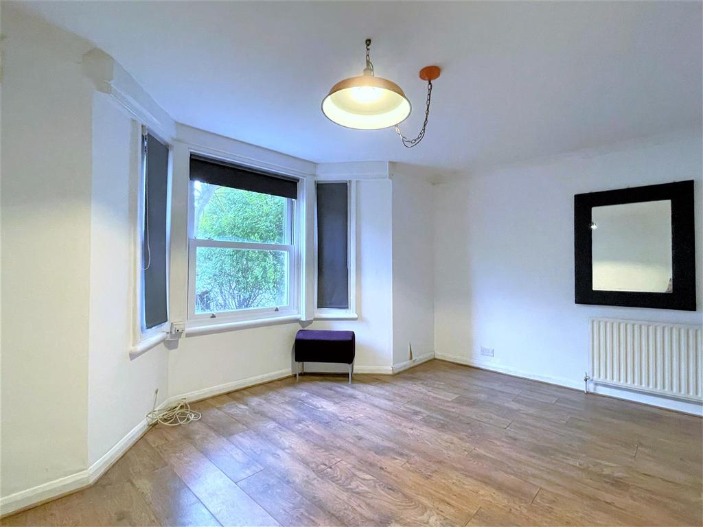 Ryecroft Road, London, SE213 1 bed flat £1,450 pcm (£335 pw)
