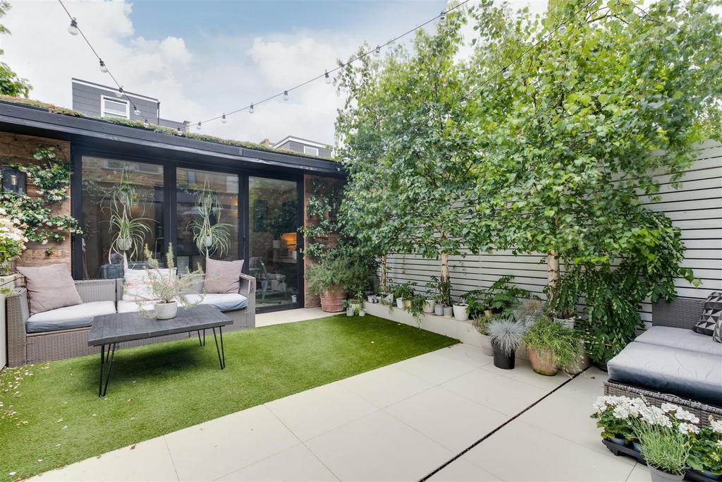 Reckitt Road, W4 - FOR SALE