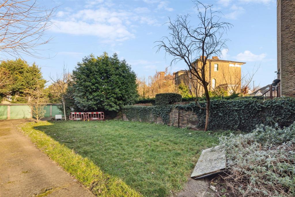 Grove Park Road, W4 - FOR SALE