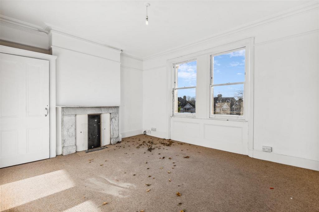 Grove Park Road, W4 - FOR SALE