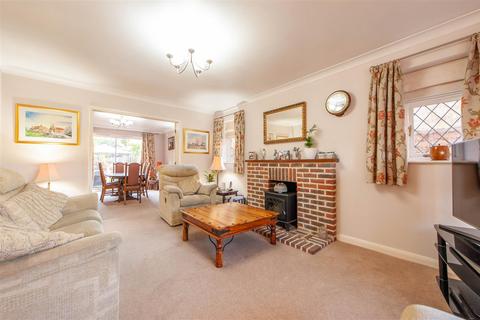 4 bedroom semi-detached house for sale - Priory Cottages, Station Road, Aylesford