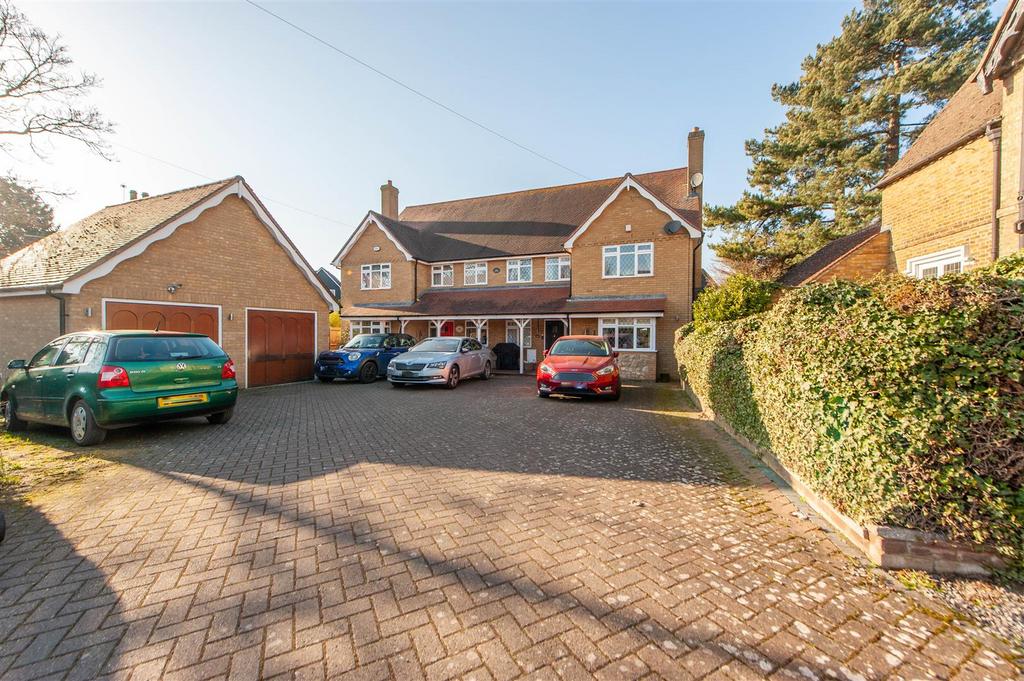 Priory Cottages, Station Road, Aylesford 4 bed semidetached house £600,000