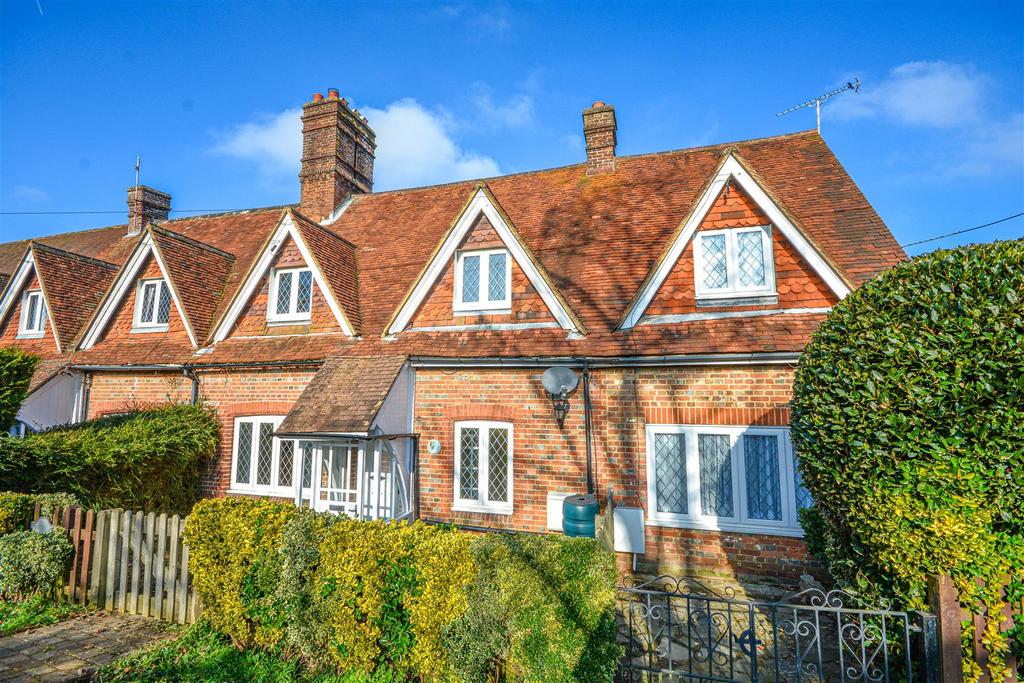 Hastings Road, Battle 3 bed terraced house for sale £400,000