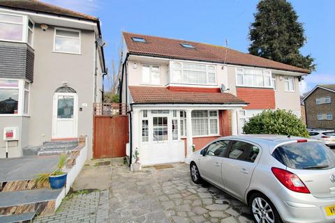 96 Carlton Road, Erith, DA8 1DU