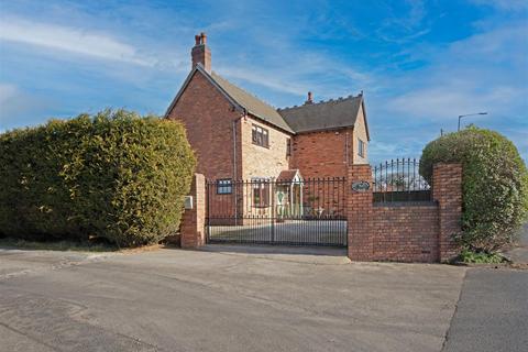 3 bedroom semi-detached house for sale - Kingsbury Road, Curdworth, Sutton Coldfield