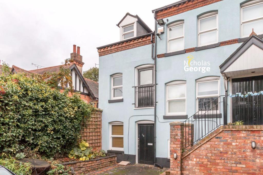 Salisbury Road, Moseley, B13 8JS 3 bed flat £995 pcm (£230 pw)