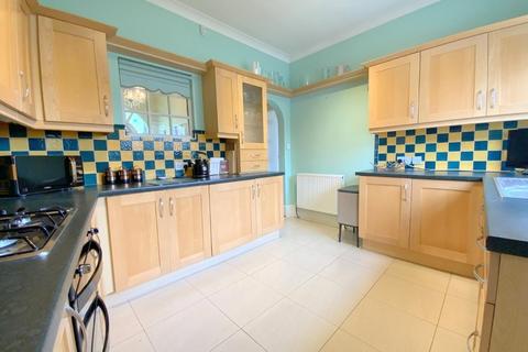 3 bedroom end of terrace house for sale, Oxford Street, Cleethorpes