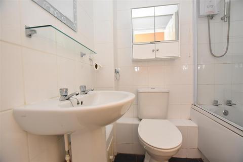 1 bedroom apartment for sale - Vincent Lodge, Benbow Drive, South Woodham Ferrers