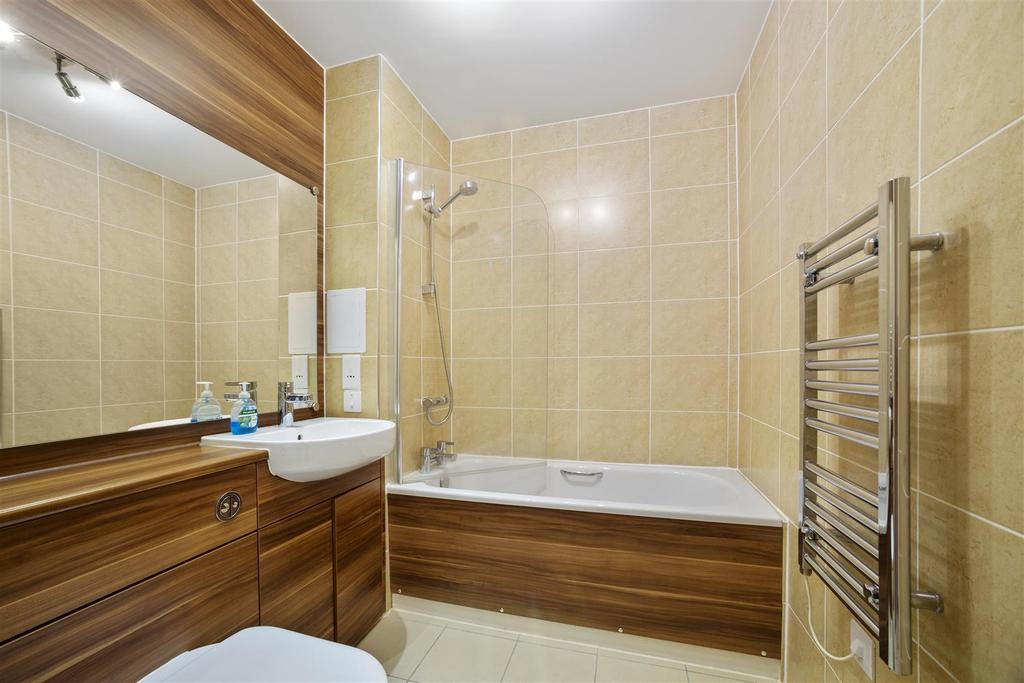 Bathroom 28 MGjpg