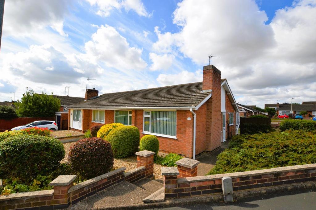 Buckfast Close, Wigston, Leicestershire 2 bed semidetached bungalow for sale £260,000