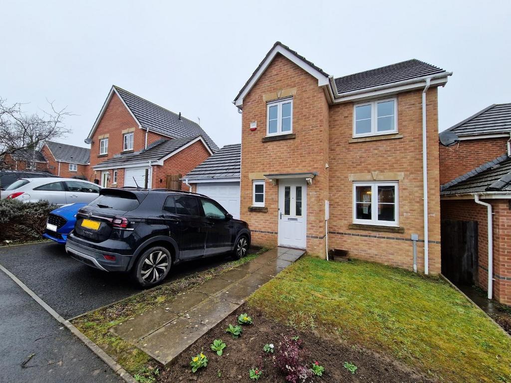 Heritage Way, Llanharan, Pontyclun 3 bed detached house for sale £290,000