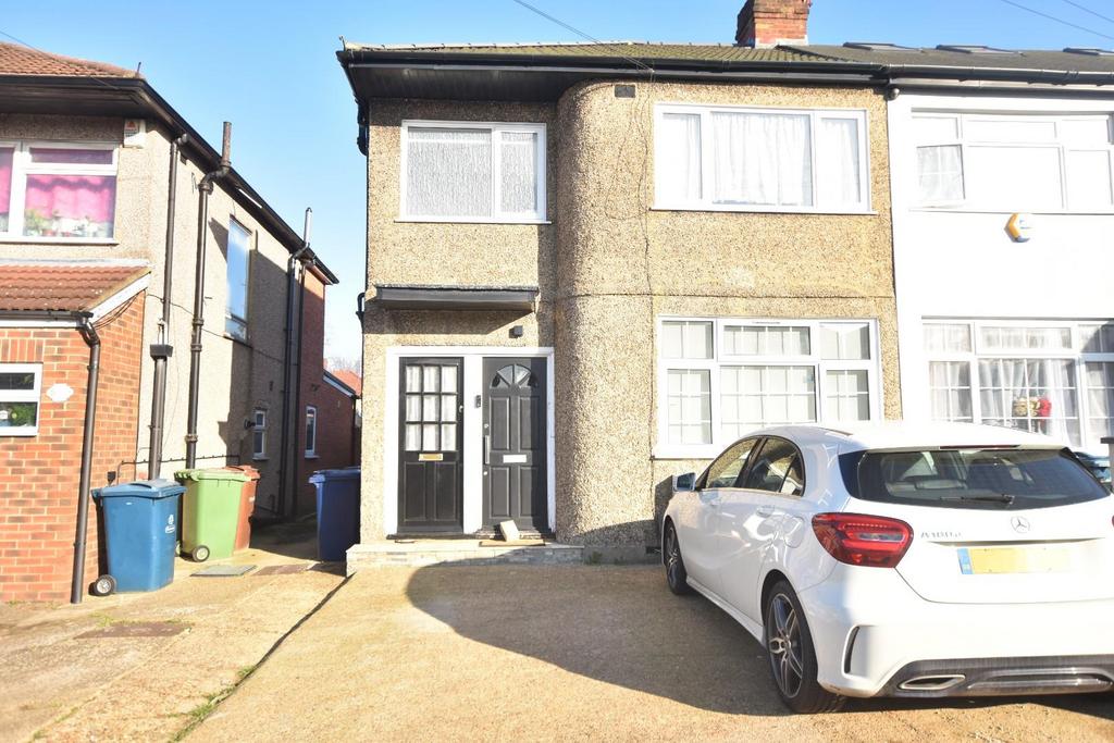 Holyrood Avenue, Harrow, HA2 8UD 1 bed for sale £242,500