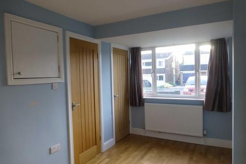 3 bedroom terraced house to rent - Bridgewater Drive, Vicars Cross