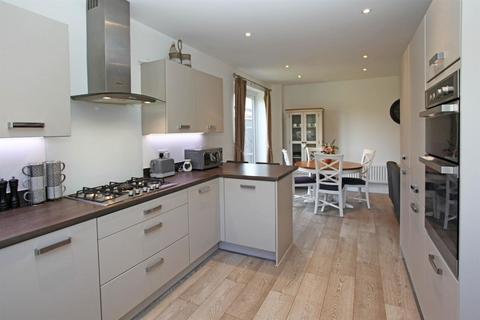 83 Watts Drive, Shifnal, TF11 8FQ