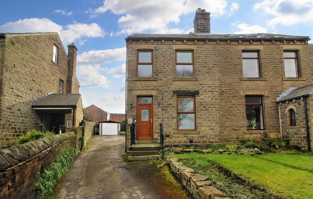 Commercial Road, Skelmanthorpe, Huddersfield, HD8 9DS 3 bed semi