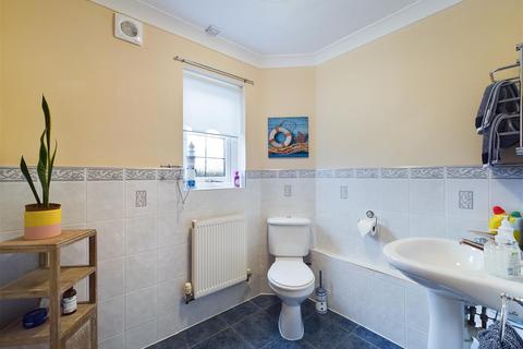 59 Culla Road, Trimsaran, Kidwelly, SA17 4DA