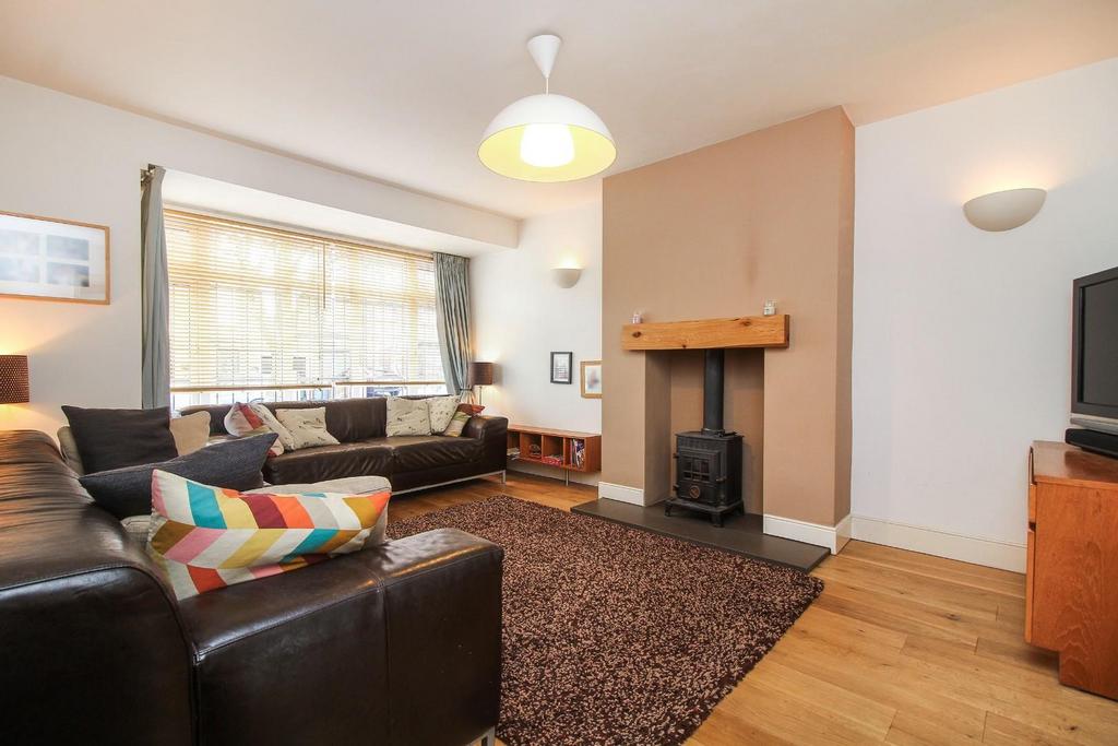 Hazeldene, Whitley Bay 3 bed semidetached house £359,950