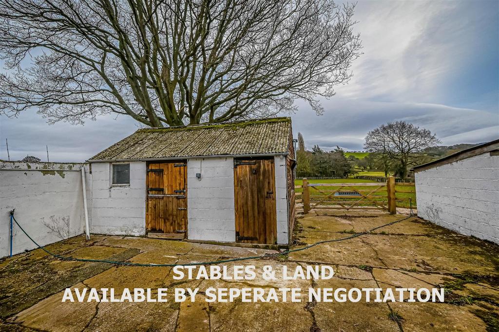 Field House-Stable.jpg