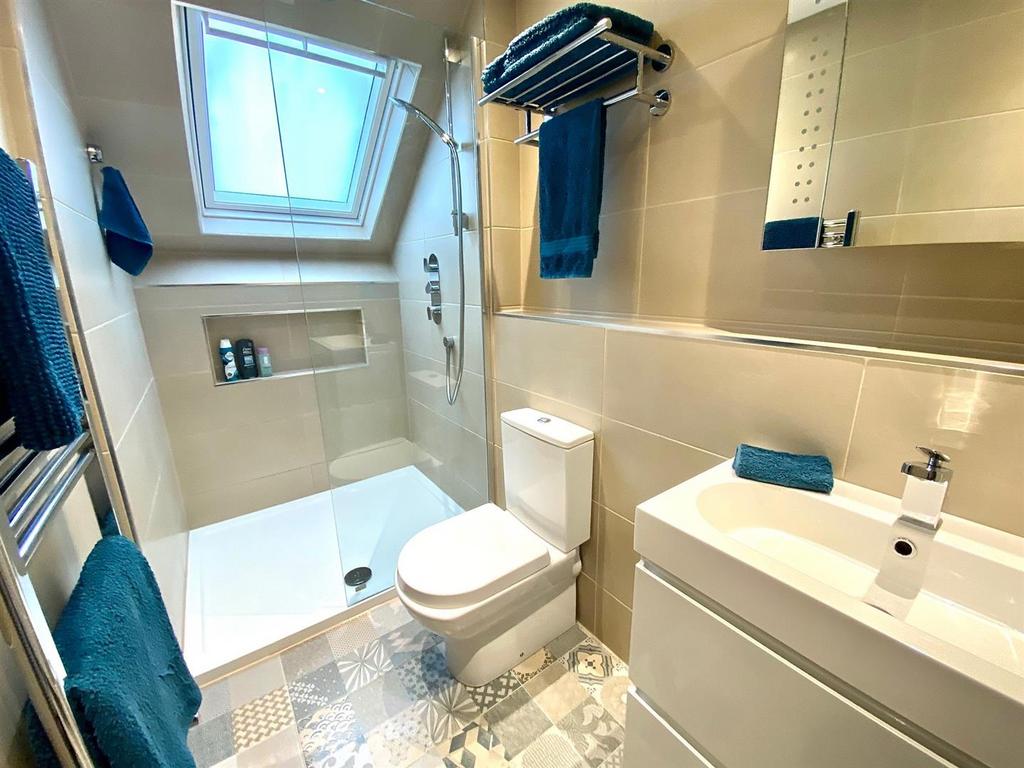 Priory way 73 shower room.jpg