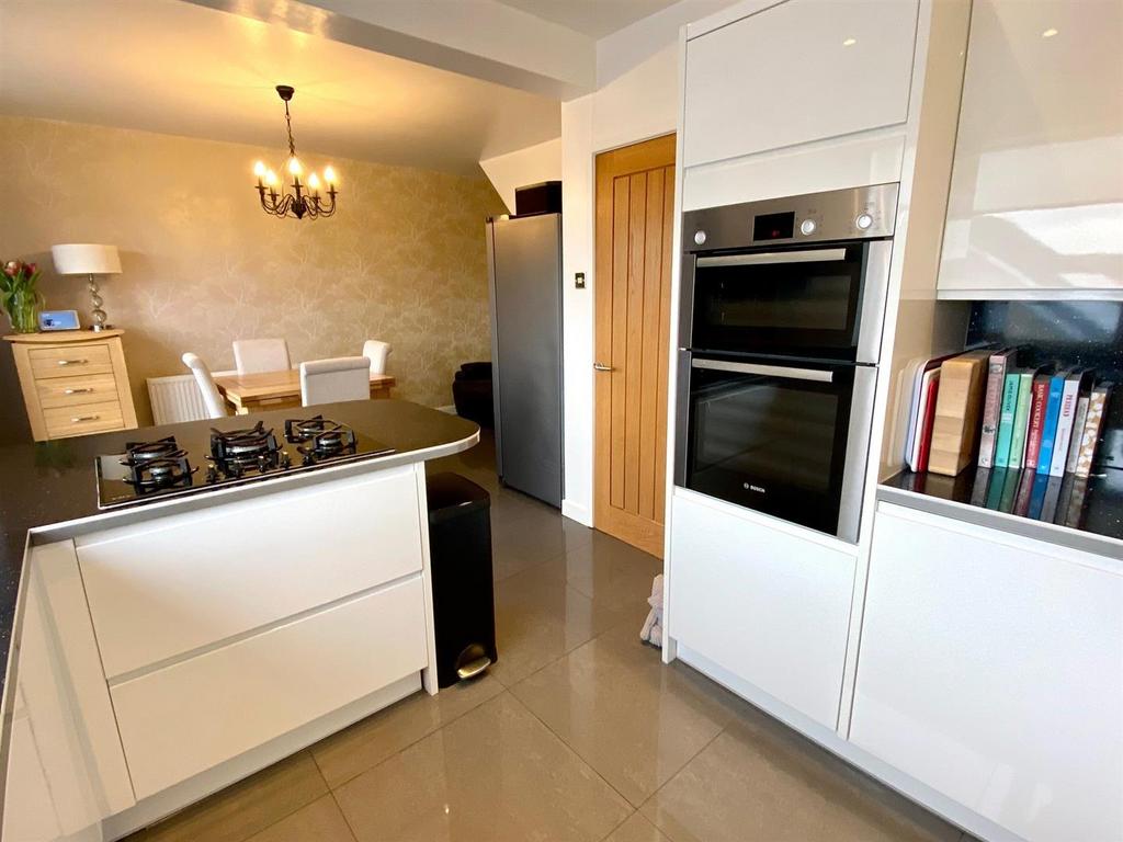 Priory way 73 kitchen 3.jpg
