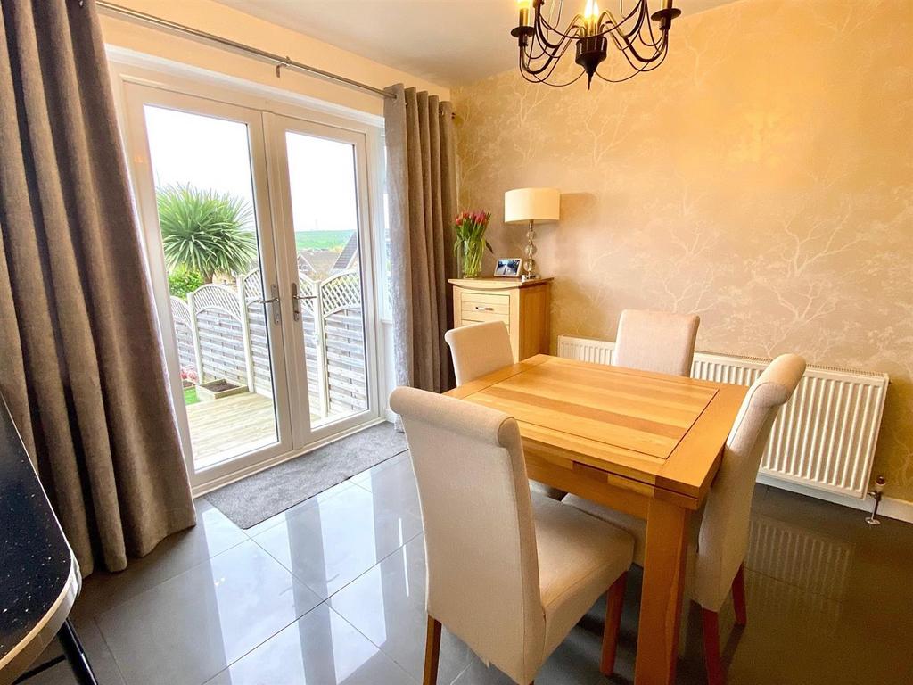 Priory way 73 kitchen 6.jpg