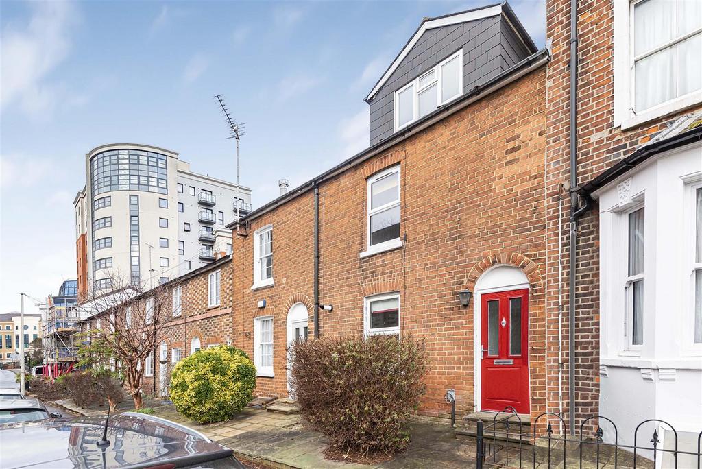 Watlington Street, Reading 3 bed terraced house £375,000