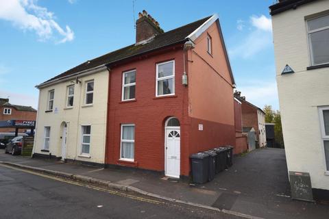 4 bedroom end of terrace house for sale, Well Street, St James, Exeter