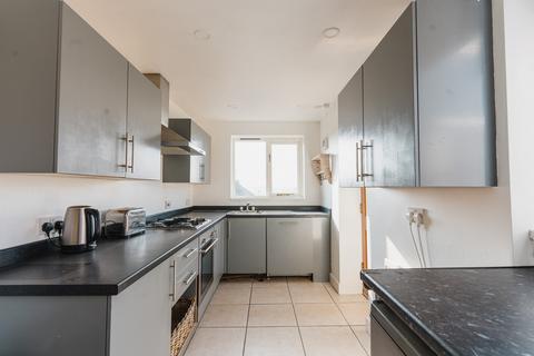 3 bedroom semi-detached house for sale - Main Street, Thurnby, LE7