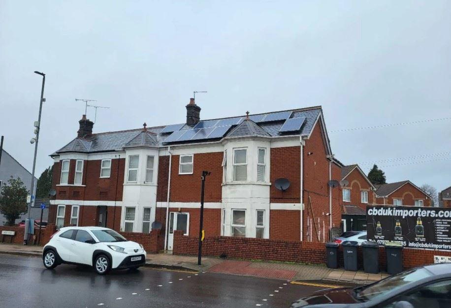 High Street, Leagrave, Luton... Property £325,000