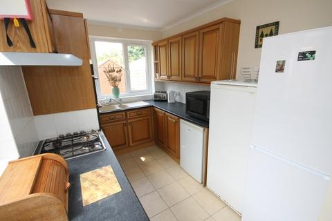5 bedroom semi-detached house to rent, Pitmaston Road, WR2