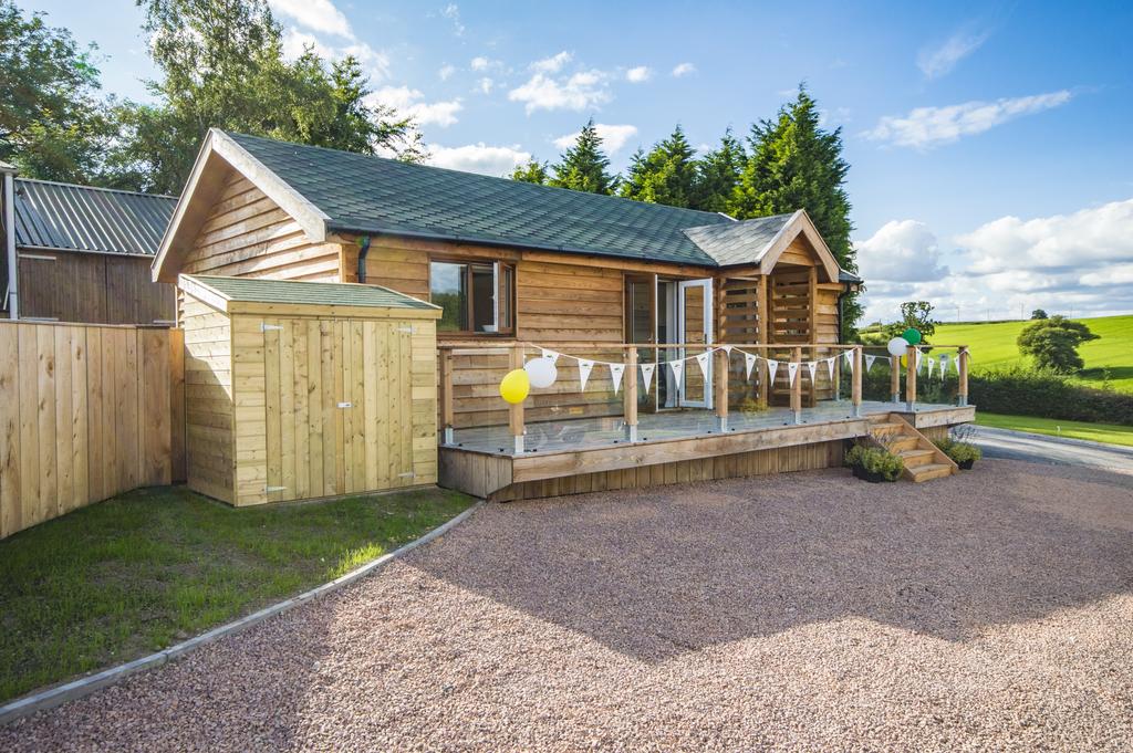 Hill View, Lower Bardley Court, Stottesdon, DY14 8NE 2 bed park home