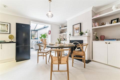 2 bedroom apartment for sale, Salcott Road, SW11