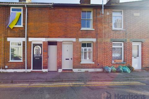 2 bedroom semi-detached house for sale - Luton Road, Faversham, Kent, ME13
