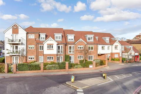 1 bedroom ground floor flat for sale, Broomstick Hall Road, Waltham Abbey, Essex