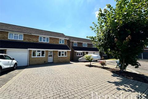 4 bedroom semi-detached house for sale, Hitherwood Close, Hornchurch, RM12